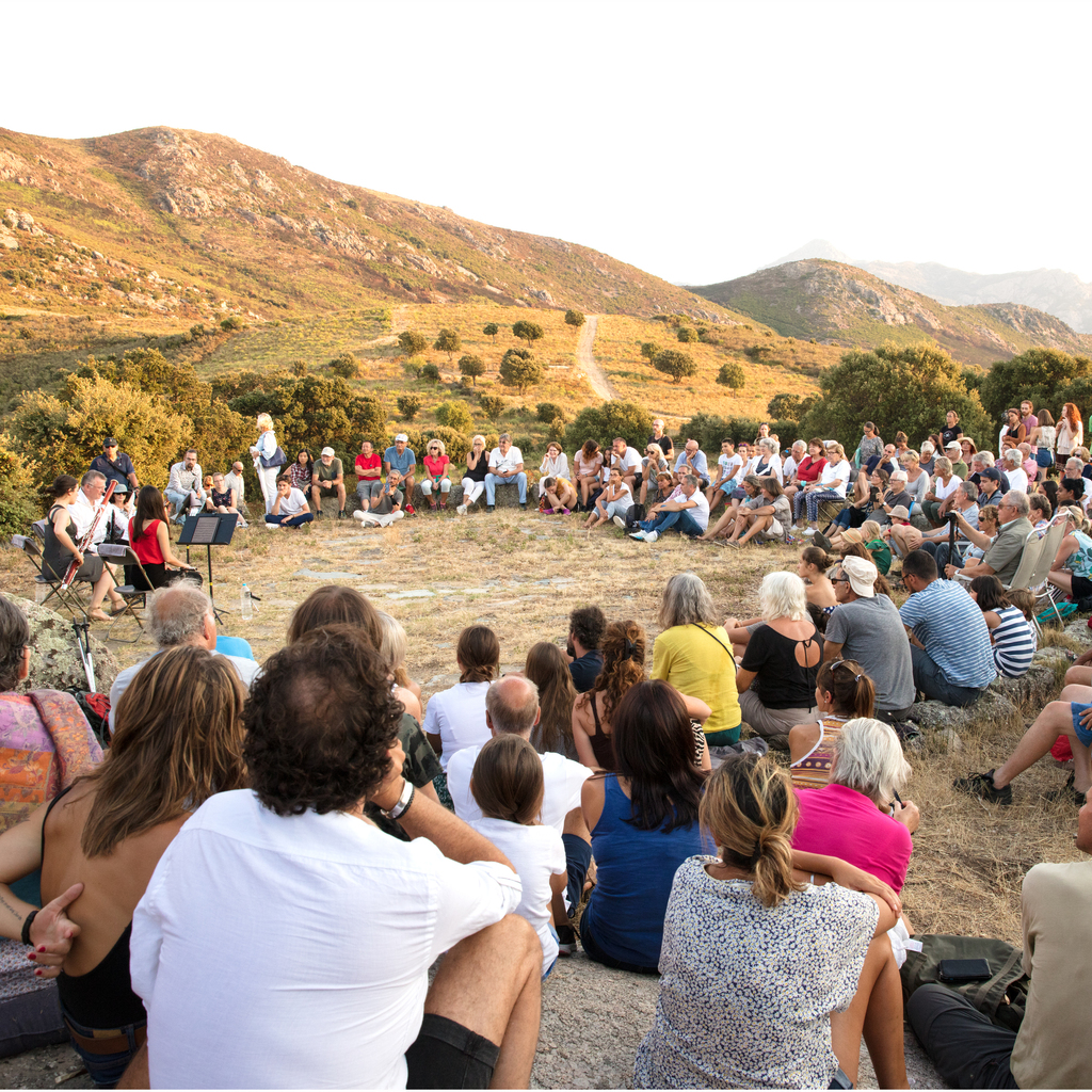 Rencontres de Calenzana — Intermezzi